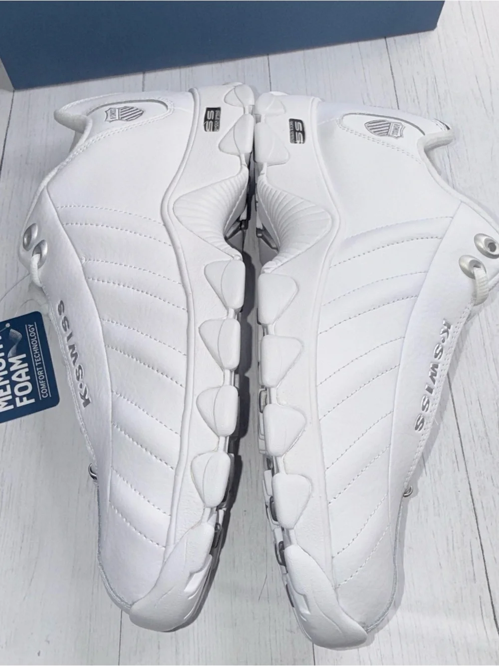 K Swiss ST329 CMF Men’s Tennis Shoes White Silver Size 12 03426